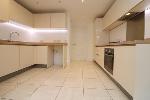 3 bedroom end of terrace house to rent, Rainsford Road, Chelmsford, CM1