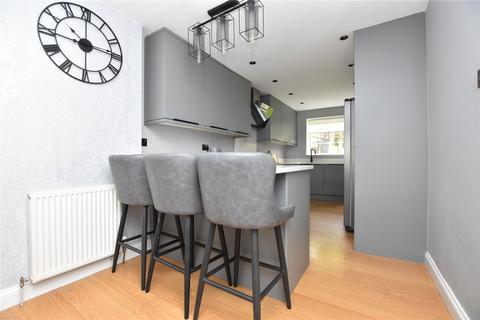 4 bedroom detached house for sale, Landseer Avenue, Tingley, Wakefield, West Yorkshire