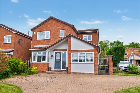 4 bedroom detached house for sale, Landseer Avenue, Tingley, Wakefield, West Yorkshire