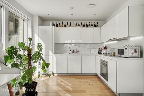 1 bedroom flat for sale, Green Lanes, Sandon Court, N4