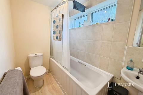 2 bedroom house to rent, Carver Court, Sotherby Drive, Golden Valley, GL51