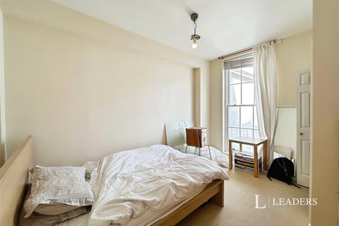 2 bedroom flat to rent, Winchcombe Street, Cheltenham, GL52