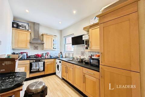 2 bedroom flat to rent, Winchcombe Street, Cheltenham, GL52