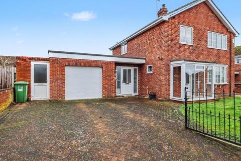 3 bedroom detached house for sale, Heath Lane, Fakenham, Norfolk