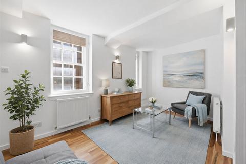 1 bedroom flat for sale, 4/5 Cowgatehead, Grassmarket, Edinburgh, EH1
