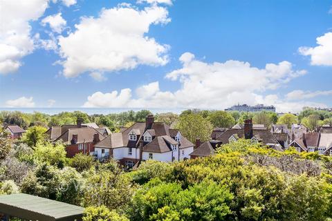 2 bedroom apartment for sale, Cannongate Road, Hythe CT21