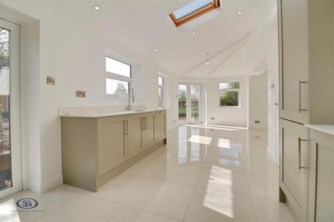 4 bedroom detached house for sale, Carlyle Close, Stoke-On-Trent ST7