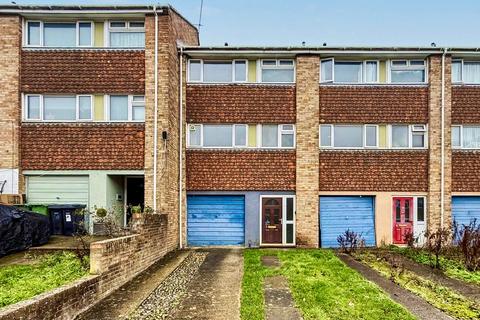 3 bedroom terraced house for sale, The Lees, The Lees SN7