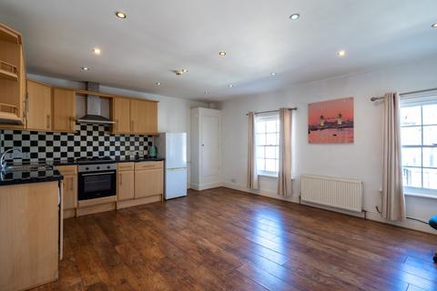 2 bedroom apartment for sale, Windmill Street, Gravesend, DA12 1BL
