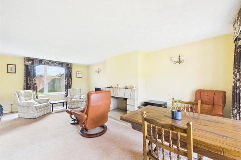 3 bedroom semi-detached house for sale, Ermin Park, Brockworth, Gloucester, Gloucestershire, GL3