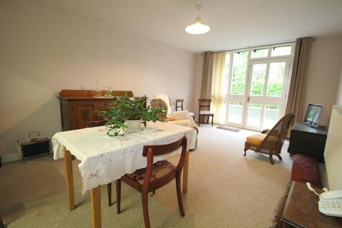2 bedroom retirement property for sale, St. Ann Place, Salisbury SP1