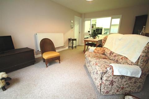 2 bedroom retirement property for sale, St. Ann Place, Salisbury SP1