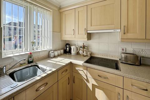 1 bedroom retirement property for sale, Salterton Road, Exmouth EX8
