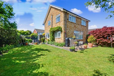 4 bedroom detached house for sale, Attewell Close, Draycott
