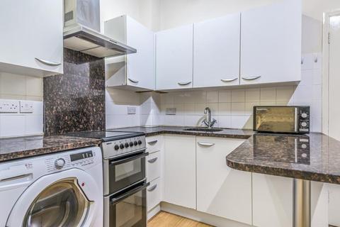 2 bedroom apartment to rent, Gresham Road,  Staines upon Thames,  TW18