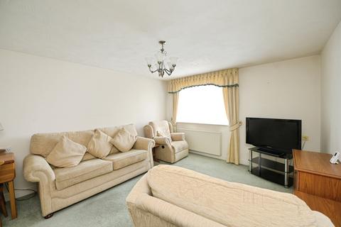 Gibson Court, Romford RM1