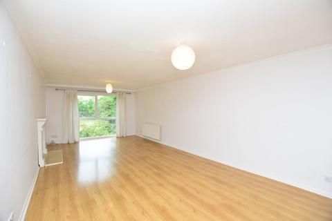 2 bedroom flat for sale, Court Gardens, Camberley GU15