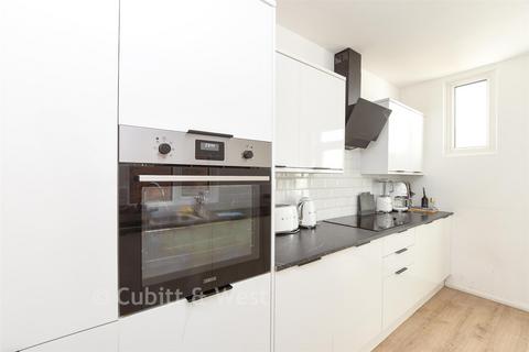 3 bedroom semi-detached house for sale, Yorke Road, Reigate RH2