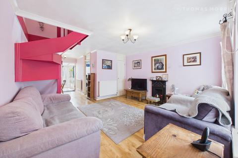 2 bedroom end of terrace house for sale, Osprey Road, Bedfordshire SG18