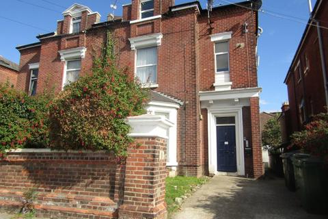 1 bedroom flat to rent, St Andrews Road, Southsea PO5