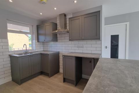 2 bedroom apartment to rent, Hillside Court, Pedmore, Stourbridge
