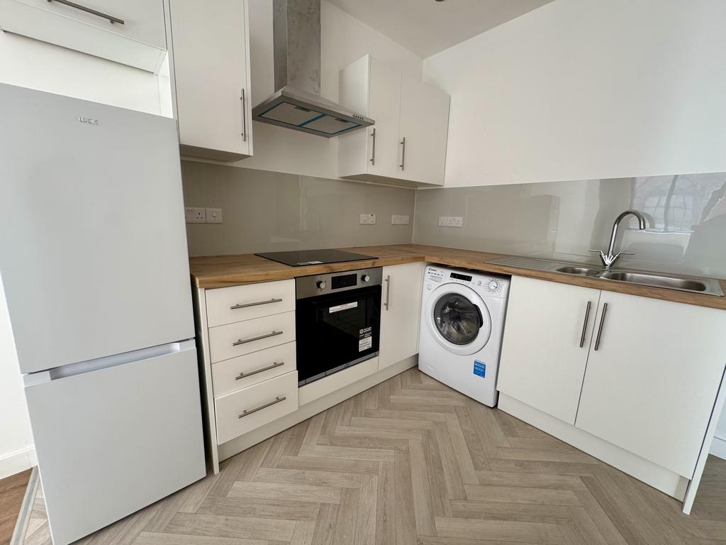 Apartment in Leicester, St Matthew's - View 3