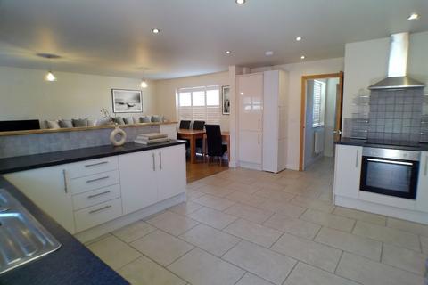 3 bedroom detached bungalow for sale, Albert Street, Bottesford, NG13