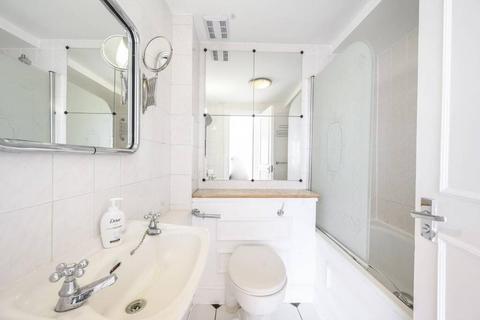 2 bedroom flat to rent, Chelsea Cloisters, Sloane Avenue SW3