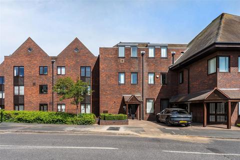 1 bedroom apartment for sale, COBHAM GATE, COBHAM, KT11