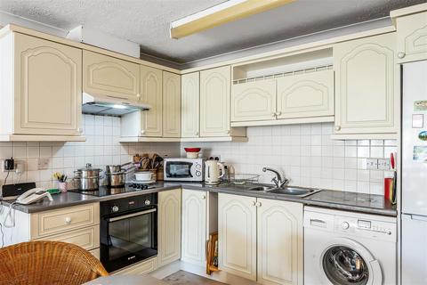 1 bedroom apartment for sale, COBHAM GATE, COBHAM, KT11