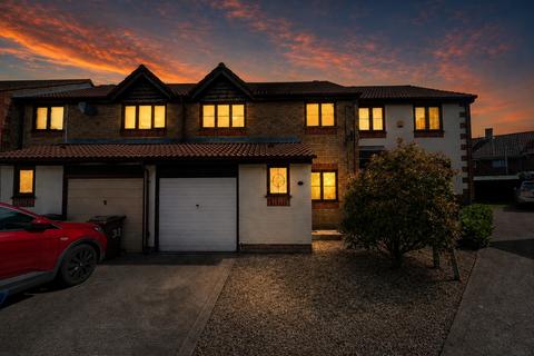 Elmdon Road, South Ockendon, Essex, RM15 5BF