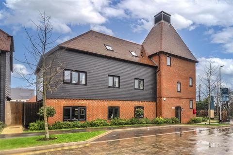 1 bedroom apartment for sale, Badsell Road, Paddock Wood, Tonbridge
