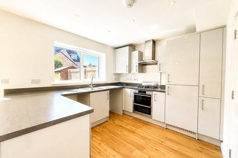 3 bedroom detached house for sale, Fairway Drive, Chelmsford, Essex, CM3