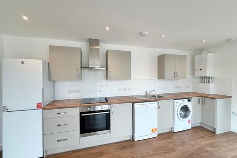 2 bedroom flat to rent, Cheyne Avenue, Wellingborough, NN8