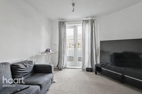 2 bedroom apartment for sale, Fen Bight Circle, Ipswich