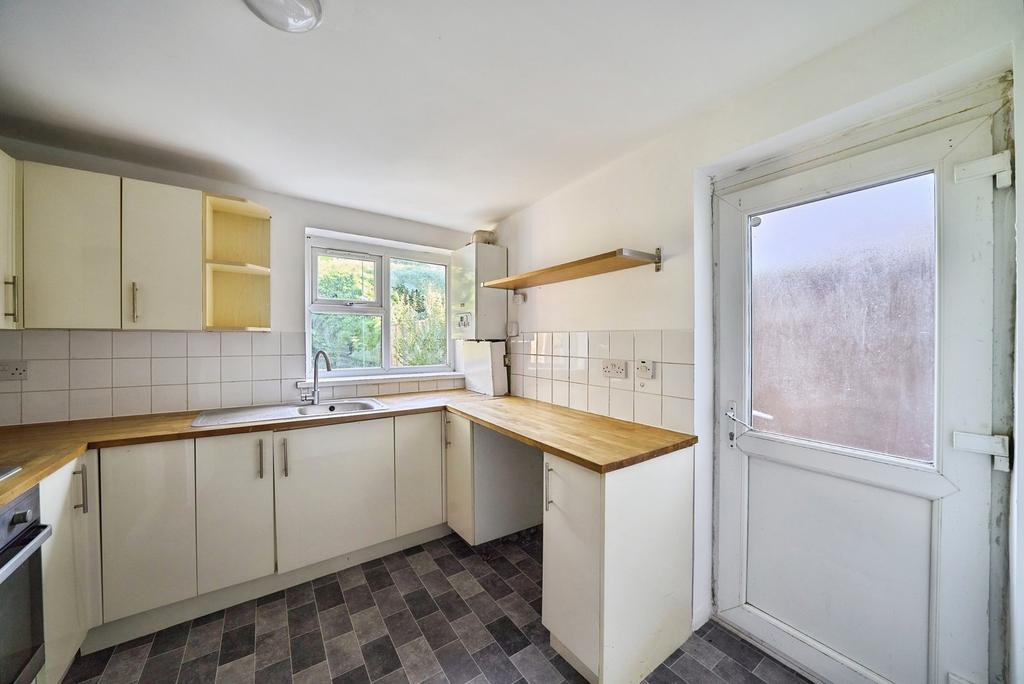 House in London, Mill Meads, West Ham - View 6