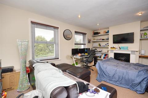 1 bedroom flat for sale, Seaside, Eastbourne