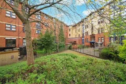 2 bedroom flat for sale, St. Ninian Terrace, Glasgow, Glasgow City, G5