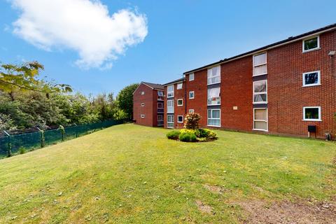 1 bedroom apartment for sale, Ickenham, Greater London UB10