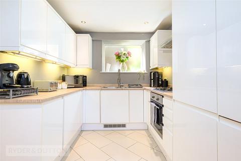 2 bedroom end of terrace house for sale, Oldham Road, Sowerby Bridge, West Yorkshire, HX6