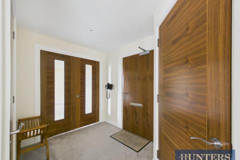 2 bedroom apartment for sale, Molescroft Road, Beverley, HU17 7FQ