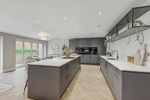 4 bedroom detached house for sale, Dell Road, Northchurch, HP4