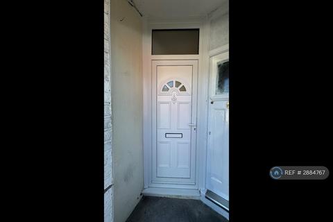 1 bedroom flat to rent, Manor Park, London, E12