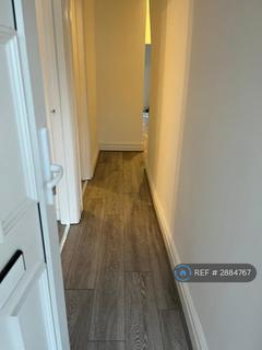 1 bedroom flat to rent, Manor Park, London, E12