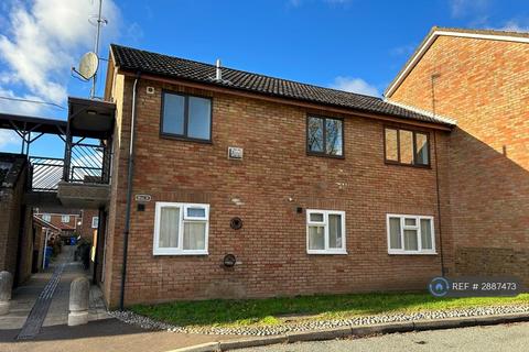 2 bedroom flat to rent, Kirklees, Norwich, NR4