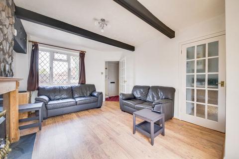 4 bedroom house to rent, Vauxhall Avenue, Canterbury