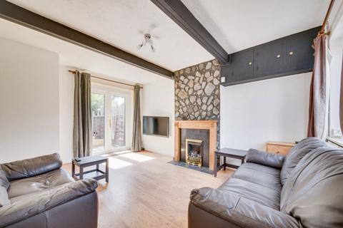 4 bedroom house to rent, Vauxhall Avenue, Canterbury