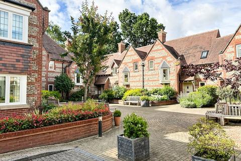 2 bedroom maisonette for sale, Florence Court, Salisbury SP2