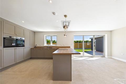 undefined, Harwich Road, Lawford, Manningtree, Essex, CO11