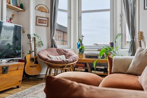undefined, Thornwood Avenue, Flat 2/2, Thornwood, Glasgow, G11 7QY